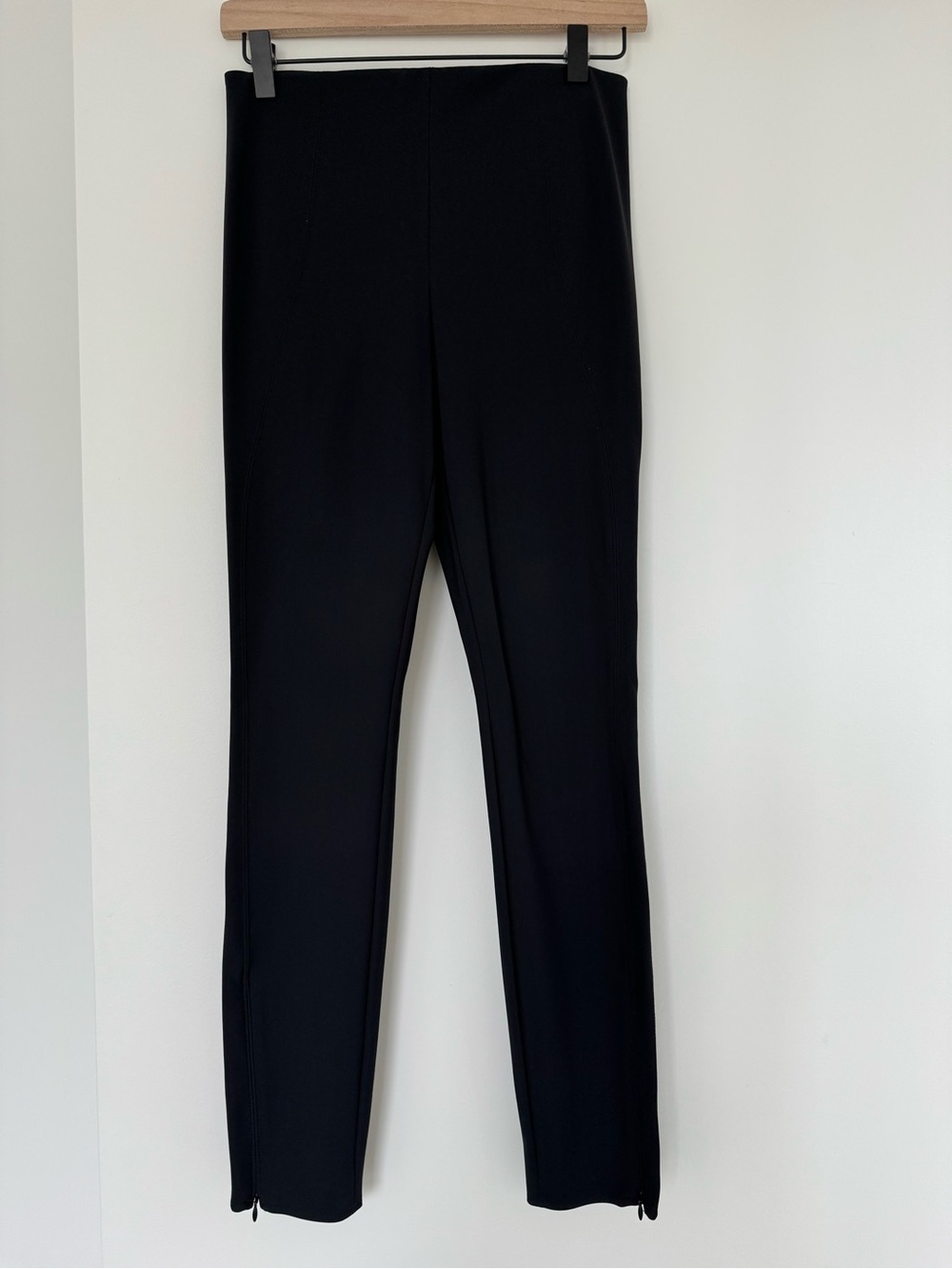Theory Black Skinny Ponte Pants